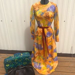 Gorgeous Vintage Handmade 70’s Dress